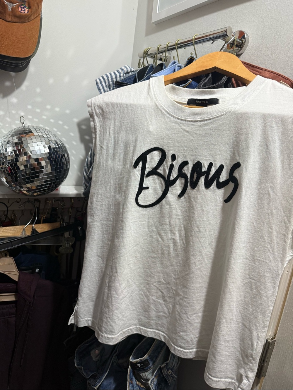 Forever 21 White Tank Top with Black 'Bisous' Script